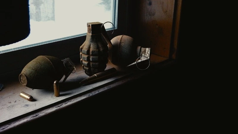 «Шел с гранатой в детский сад»: в Корсакове задержали телефонного хулигана