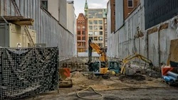 Молодой сахалинец пойдет под суд за кражу дорогих инструментов со стройки