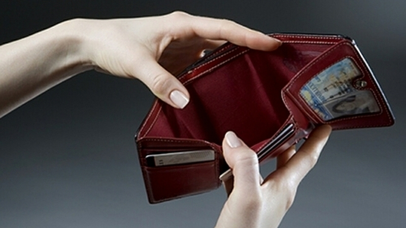 Руководитель сахалинской фирмы не выплатил зарплату сотрудникам после увольнения