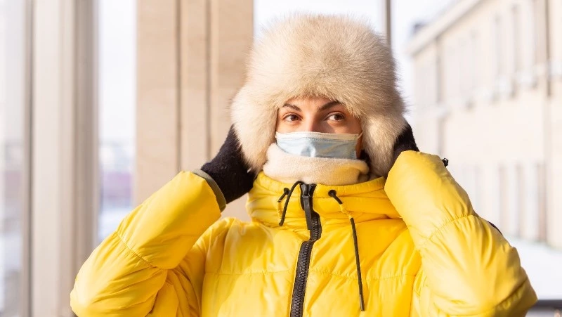 Эксперт:  при понижении температуры до –10° вирус гриппа сохраняет заразность в воздухе до 3 суток