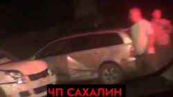 Авария с участием двух легковых машин произошла в Южно-Сахалинске 15 сентября