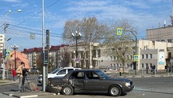 Два человека пострадали в утреннем ДТП в Южно-Сахалинске    