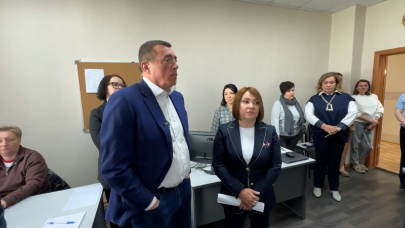На Сахалине усилят контроль за обеспечением льготными лекарствами - Центр внимания 07.05.25