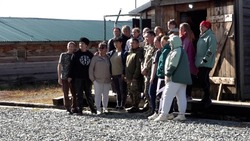 Экипаж танка «Алеша» встретился с участниками проекта «Будь готов!» в Анивском районе