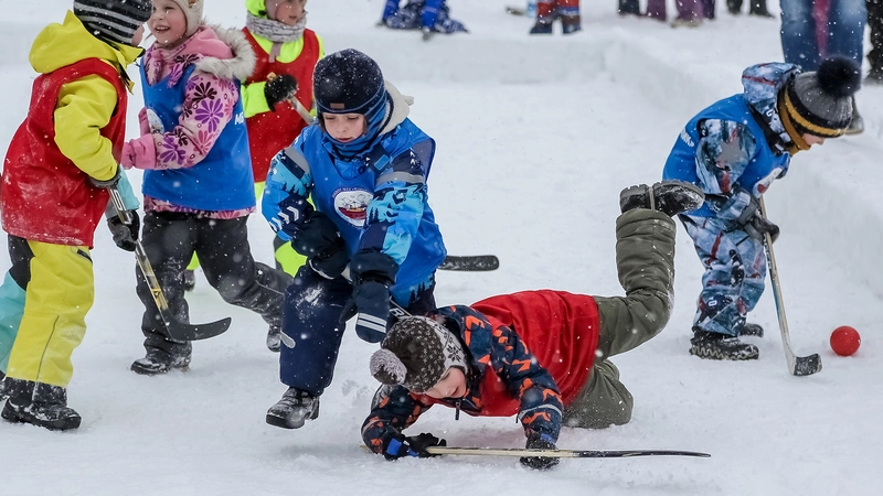 На Сахалине вновь стартовал «Хоккей в валенках»