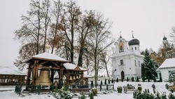 Церковный праздник 24 декабря 2025: традиции, строгие запреты и народные приметы дня