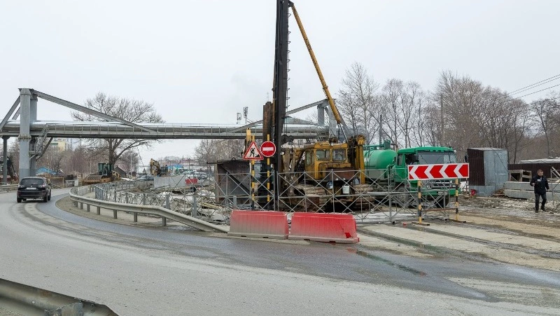 Валерий Лимаренко потребовал ускорить капремонт проспекта Мира