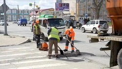Более двух тысяч дефектов устранили на дорогах Сахалина с начала ямочного ремонта