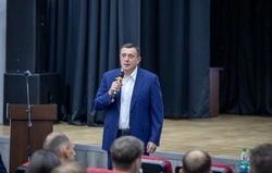 «Будет много работы»: Валерий Лимаренко встретился с сахалинскими железнодорожниками