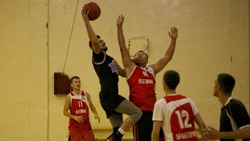 Три команды баскетболистов сразились за титул чемпиона в Углегорском районе
