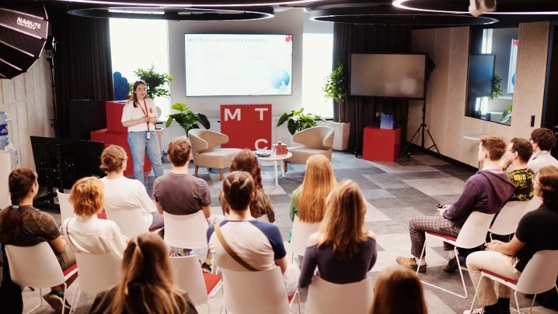 Сахалинские студенты могут поучаствовать в стипендиальной программе «Система»