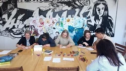 В Сахалинской областной библиотеке прошел тренинг для родителей по гармонии в семье