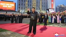 В Северной Корее спели новую песню в честь Ким Чен Ына