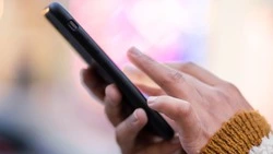 Полмиллиона долларов: ровно столько заплатил житель Китая за номер мобильного с восемью семерками