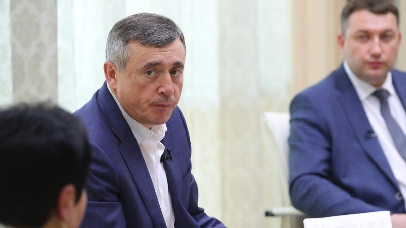 Лимаренко: Сахалинцы не должны проходить платный тест на COVID-19 перед прилетом на острова