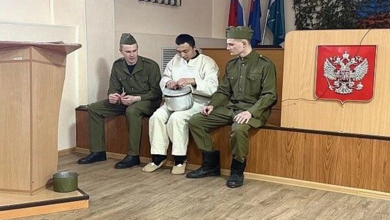 Осужденные с Сахалина покорили жюри театральной постановкой «Сын полка»