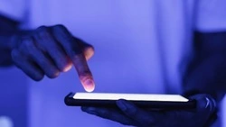 В России фиксируют сбои в работе банков и СБП