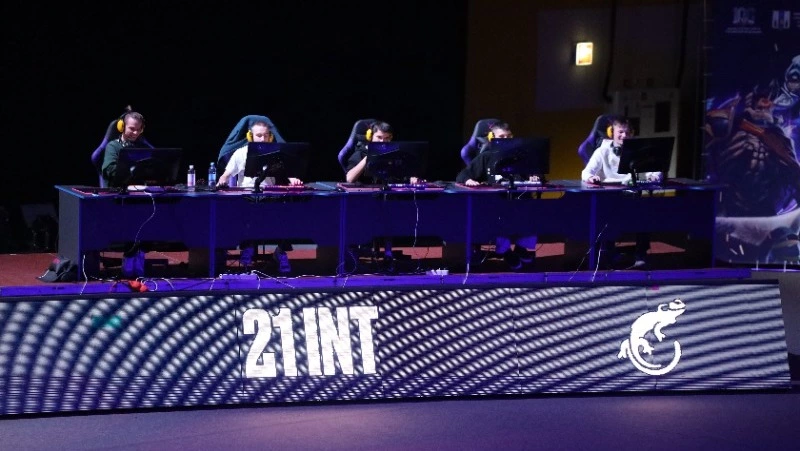 Стали известны чемпионы второго кибертурнира EMCO.TECH.SPORTS на Сахалине