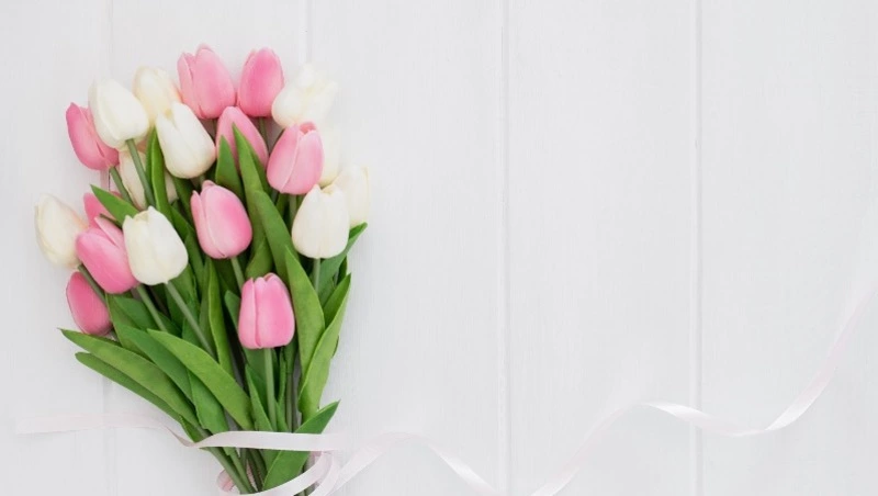 Флорист рассказала жителям Сахалина, как продлить жизнь букета, подаренного к 8 Марта 