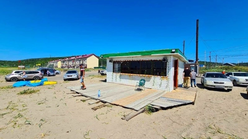 Не все районы Сахалина навели порядок на пляжах