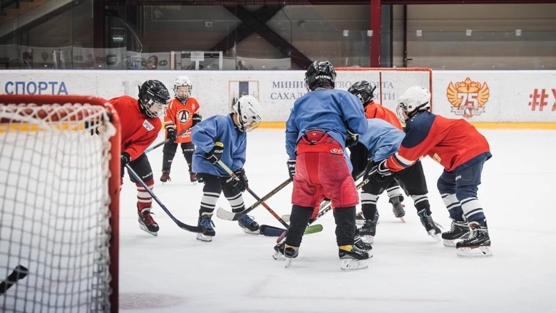 Команда юных хоккеистов с Сахалина примет участие в Кубке Федерации в Биробиджане