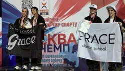 Сахалинки продемонстрировали мастерство на соревнованиях по чир спорту в Москве