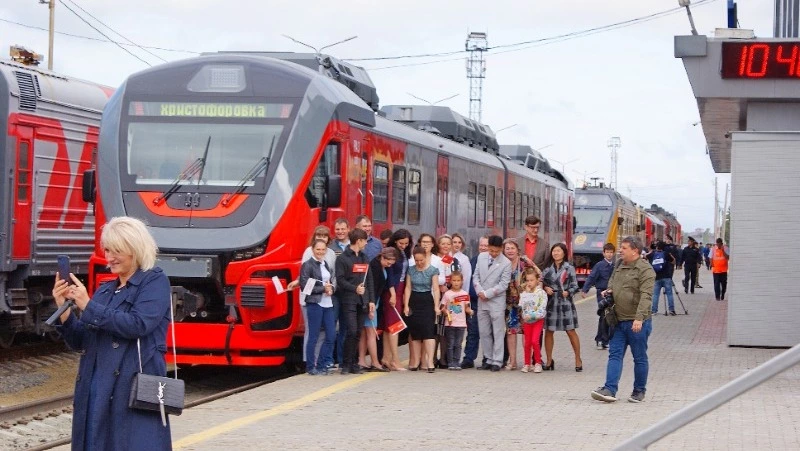 Железную дорогу интегрируют в систему городского транспорта Сахалина
