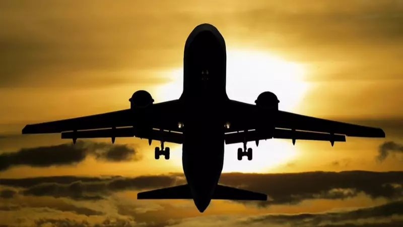 Курильчане пожаловались губернатору на нехватку билетов на Итуруп и Кунашир