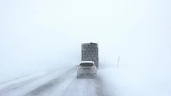 Правила безопасного поведения на дороге в зимний период: памятка для жителей Сахалина