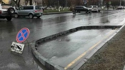 Загадочные островки выстраивают на центральной улице Южно-Сахалинска