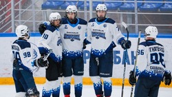 Игроки команды «Кристалл-Сахалин» победили московский «Металлург» на первенстве U-18