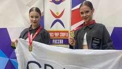 Чир-спортсменки с Сахалина завоевали две золотые медали всероссийских соревнований