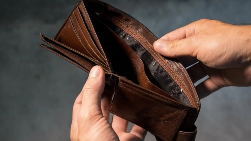 Минимальный доход должников в России защитят от списания