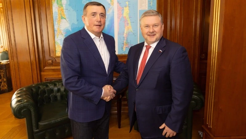 Губернатор Лимаренко поддержал инициативу депутата Георгия Карлова об издании историй героев СВО