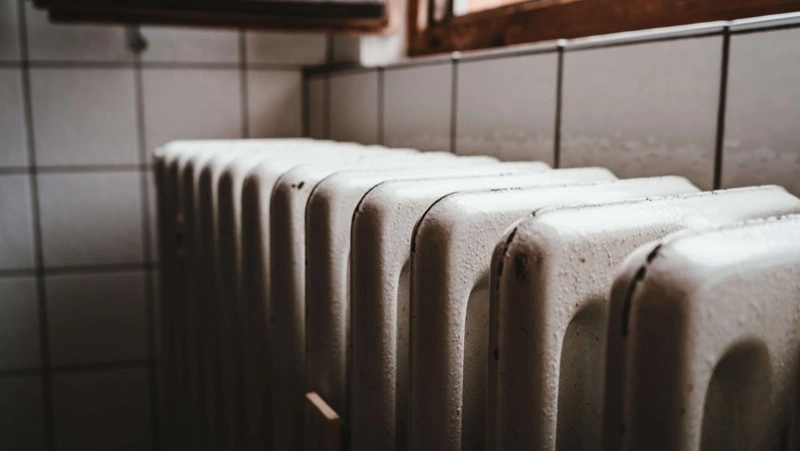 Отопление отключили из-за аварии на сетях сразу на четырех улицах Южно-Сахалинска