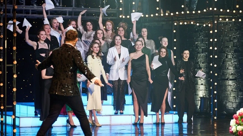 Сахалинский Чехов-центр ярко отметил 95-летний юбилей