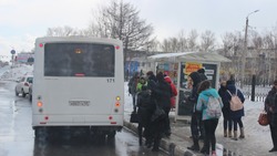 «Что это такое?»: жители Южно-Сахалинска полчаса мерзли в ожидании автобуса №34 