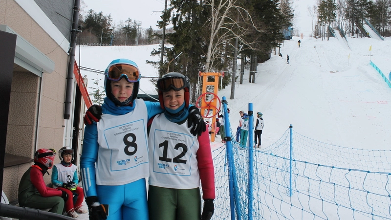 В Южно-Сахалинске проходят областные соревнования по прыжкам с трамплина на приз «Губернских ведомостей»