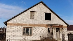 Жителю Долинска удалось взыскать со строителей 4 млн рублей за развалившийся частный дом