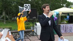 Вторую караоке-битву выиграл житель Корсакова