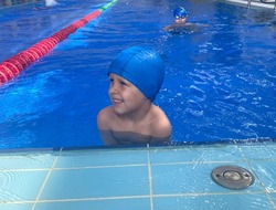 Родителям юных пловцов на Сахалине вернут часть средств за занятия в бассейне