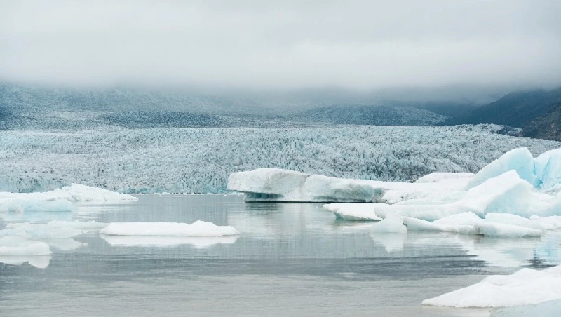  Рыбаков предупредили об опасности выхода на лед у юго-восточного побережья Сахалина