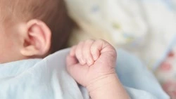 Первым новорожденным в 2026 году в Сахалинской области стала девочка