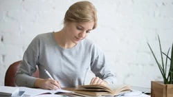 Запись на бесплатные занятия по ЕГЭ и ОГЭ на Сахалине продлится до 10 апреля