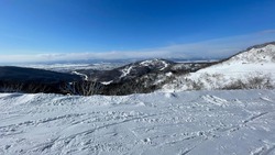 Снежную погоду спрогнозировали синоптики на Сахалине и Курилах 28 февраля 