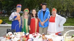 Больше 150 тысяч рублей в помощь детям бойцов СВО собрали на ярмарке в Южно-Сахалинске