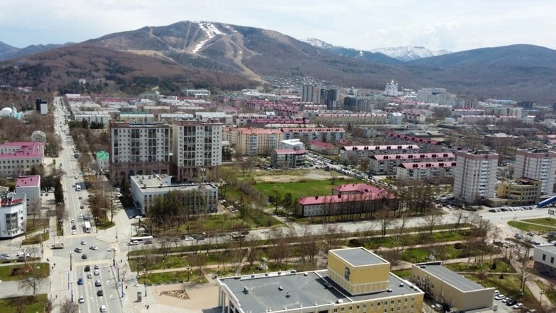 Министр образования обратила внимание на темпы строительства школ и садов на Сахалине