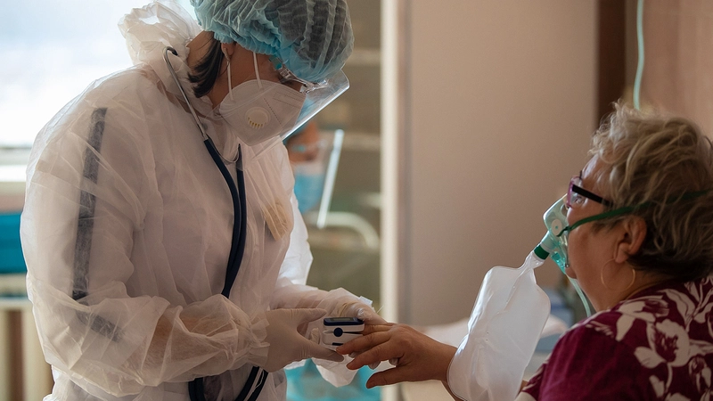 Коронавирус стал причиной смерти четверых жителей Сахалина за сутки