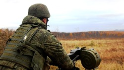 Военнослужащие усовершенствовали навыки стрельбы из гранатомета на Сахалине