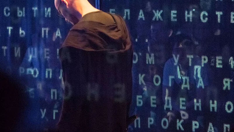 В каждом из нас пох: новосибирский «Sociopath/Гамлет» «взорвал» сахалинскую сцену